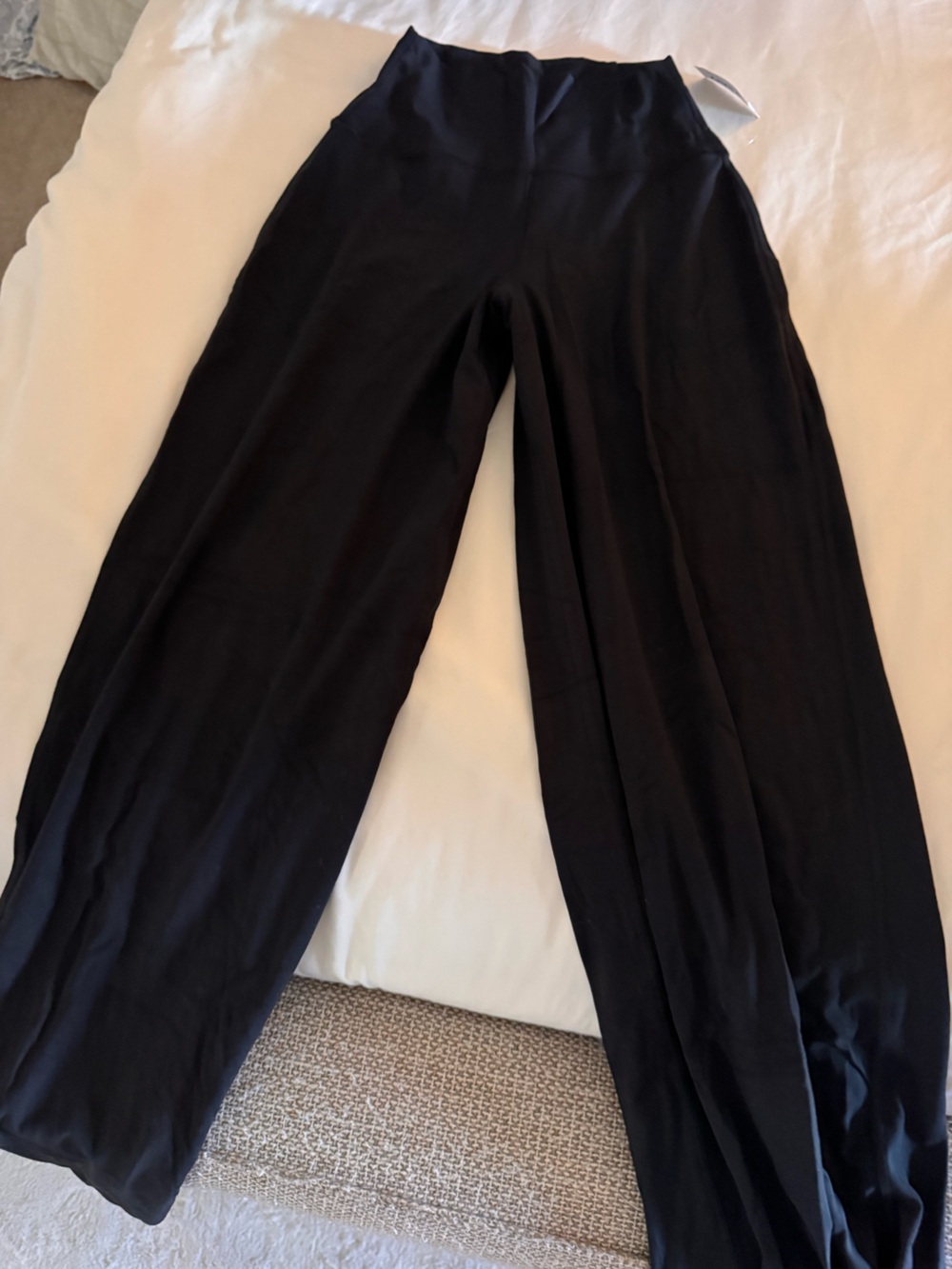 Old Navy Black Wide-Leg Athletic Pant
